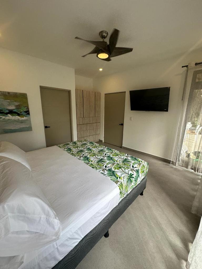 Casa Coral Azul Βίλα Cahuita Εξωτερικό φωτογραφία